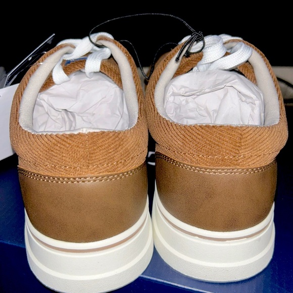 NWT Men's lace-up canvas shoes Sz 9 - Picture 6 of 9